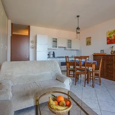 Διαμέρισμα One-bedroom In Germignaga