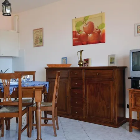 Διαμέρισμα One-bedroom In Germignaga